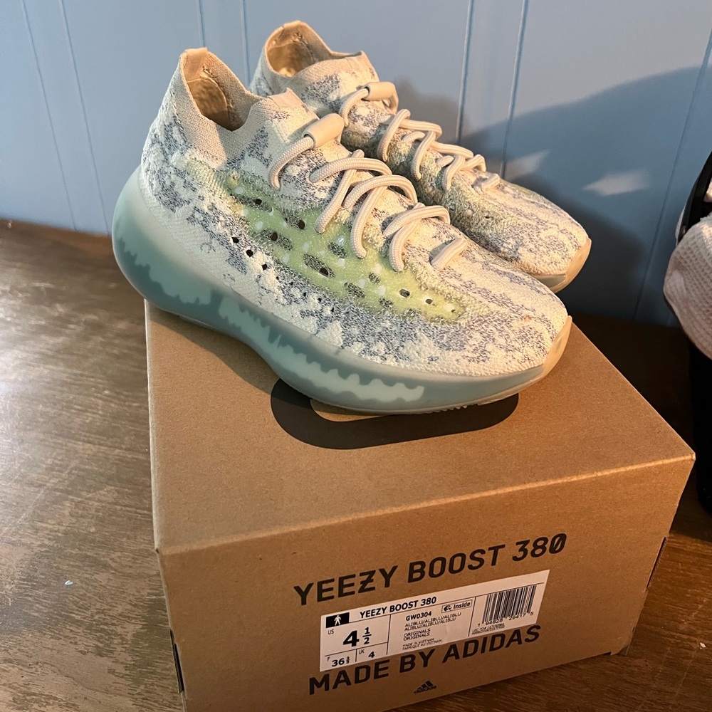 Yeezy 380 Alien Blue